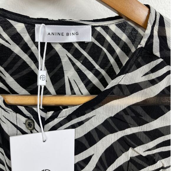 New ANINE BING 100% Silk Arrow Shirt in Cream Zebra Women's Size L - Picture 7 of 14